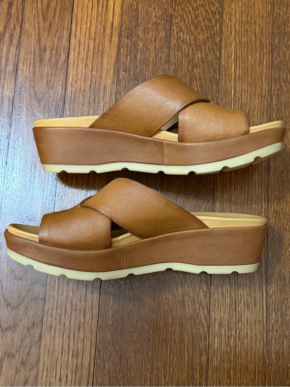 Kork-Ease Women's Tan Leather Wedge Slide Sandals